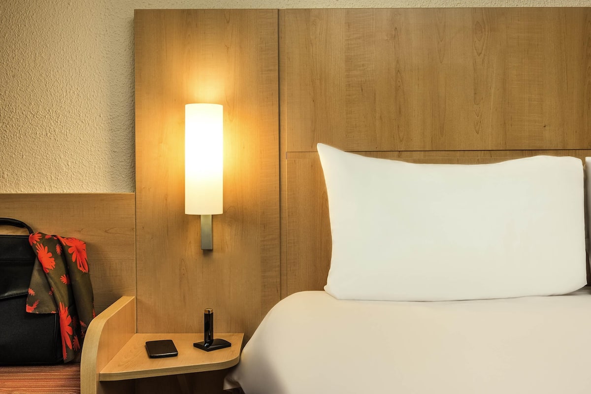 Pillowtop beds, individually furnished, blackout drapes, free WiFi