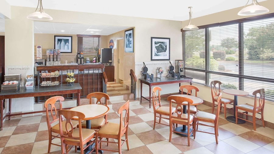 Baymont by Wyndham Greenville