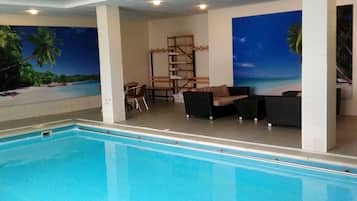 Piscine couverte