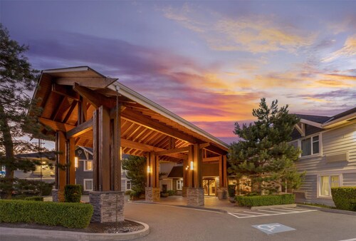 Best Western Plus Country Meadows Inn