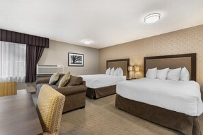 Family Suite, 2 Queen Beds, Non Smoking, Kitchenette (with Sofabed) | Premium bedding, pillowtop beds, in-room safe, desk - Best Western Plus Country Meadows Inn (Langley)
