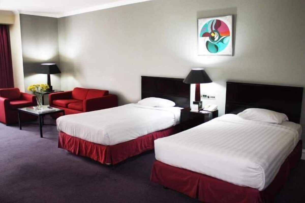 1 chambre, coffres-forts dans les chambres, bureau, rideaux occultants