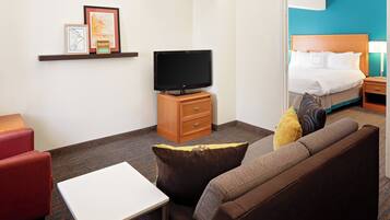 Suite, 2 habitaciones, no fumadores | 1 dormitorio y ropa de cama de alta calidad