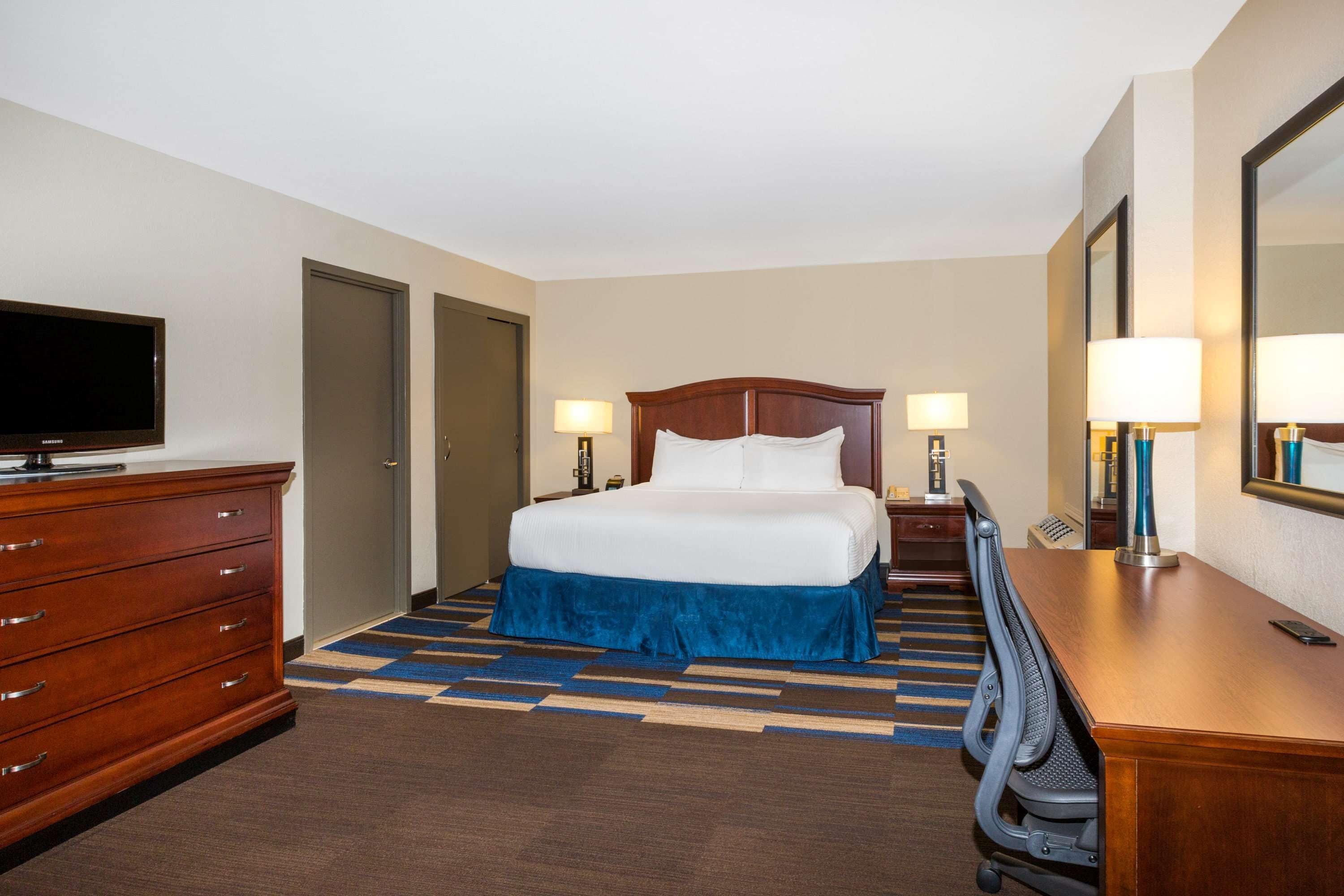 Photo - Wyndham New Orleans French Quarter