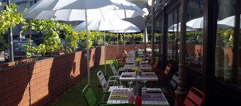 ibis Saint-Ătienne - La Terrasse