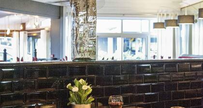 ibis Saint-Étienne - La Terrasse