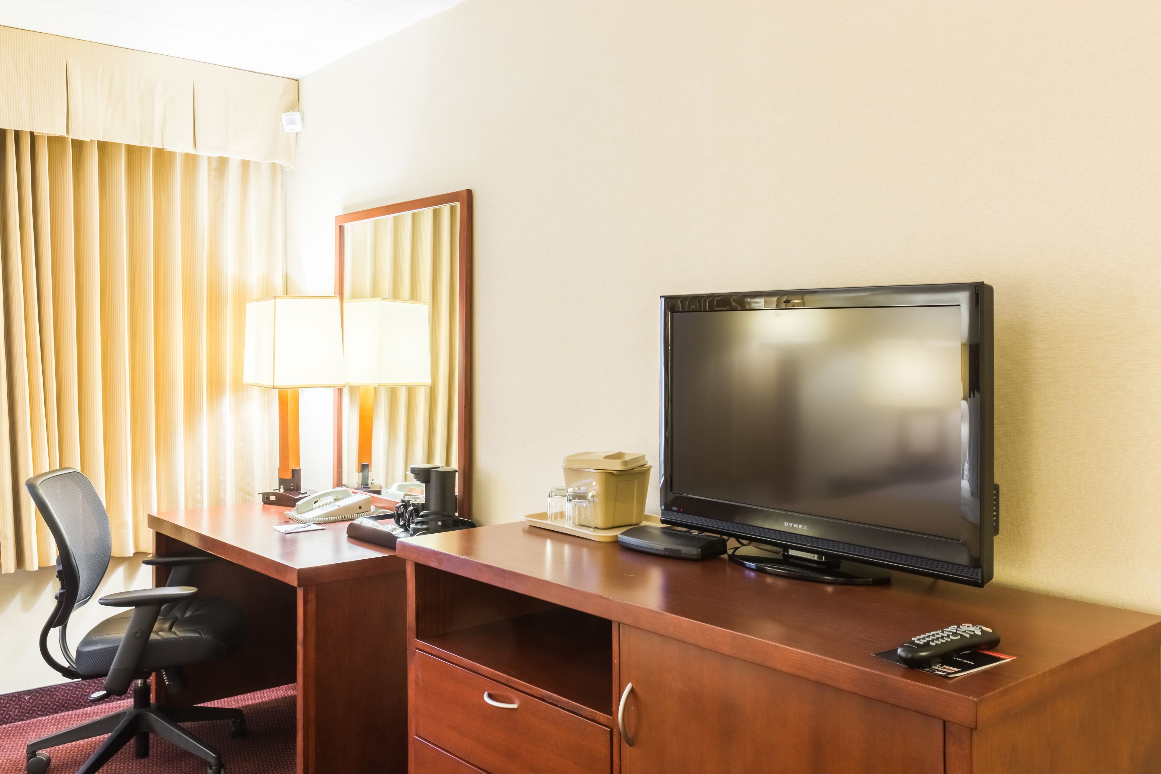 Foto - Clarion Hotel Somerset - New Brunswick