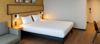 Ibis Rungis Aéroport Paris Orly