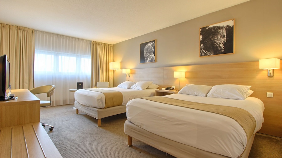 Best Western Plus Paris Orly Airport