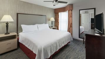 1 bedroom, in-room safe, desk, free WiFi