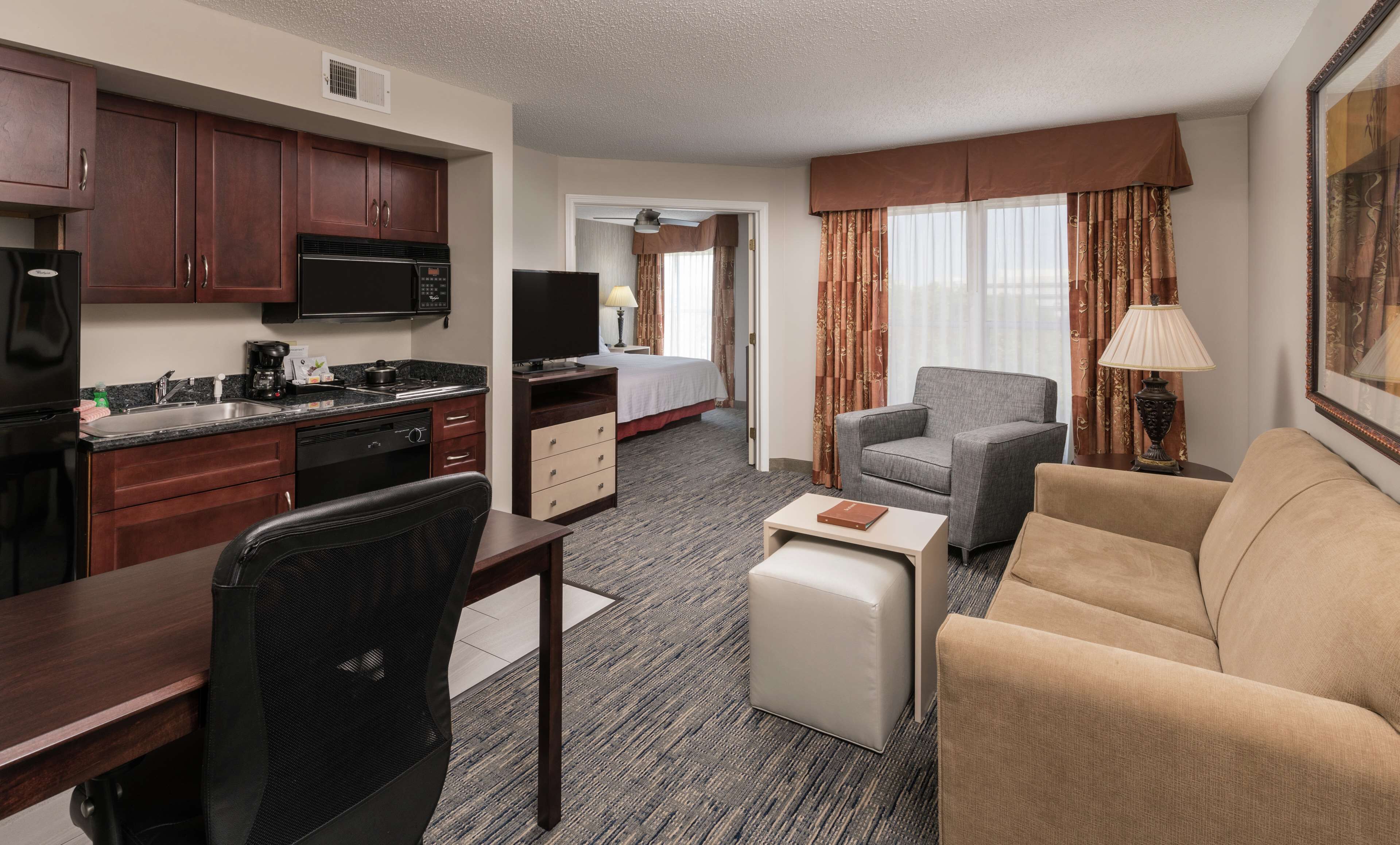 Photo - Homewood Suites by Hilton Chicago - Schaumburg
