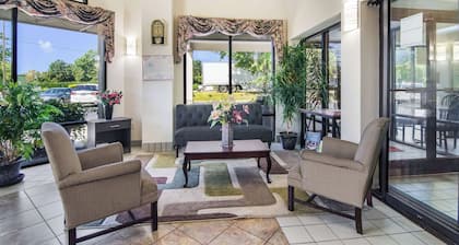 Econo Lodge Garner - Raleigh