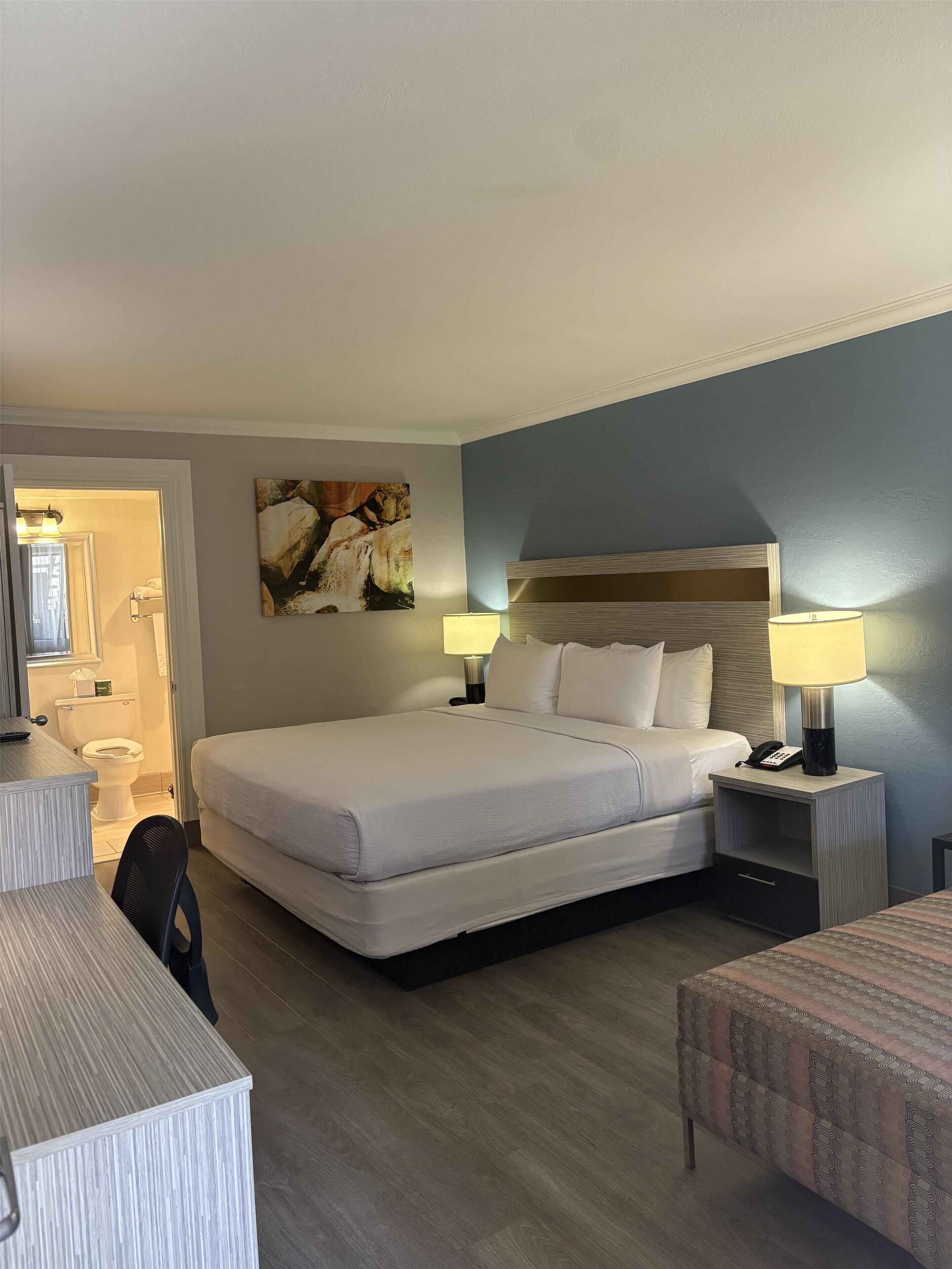 Foto - SureStay InnSuites Phoenix Hotel & Suites by Best Western
