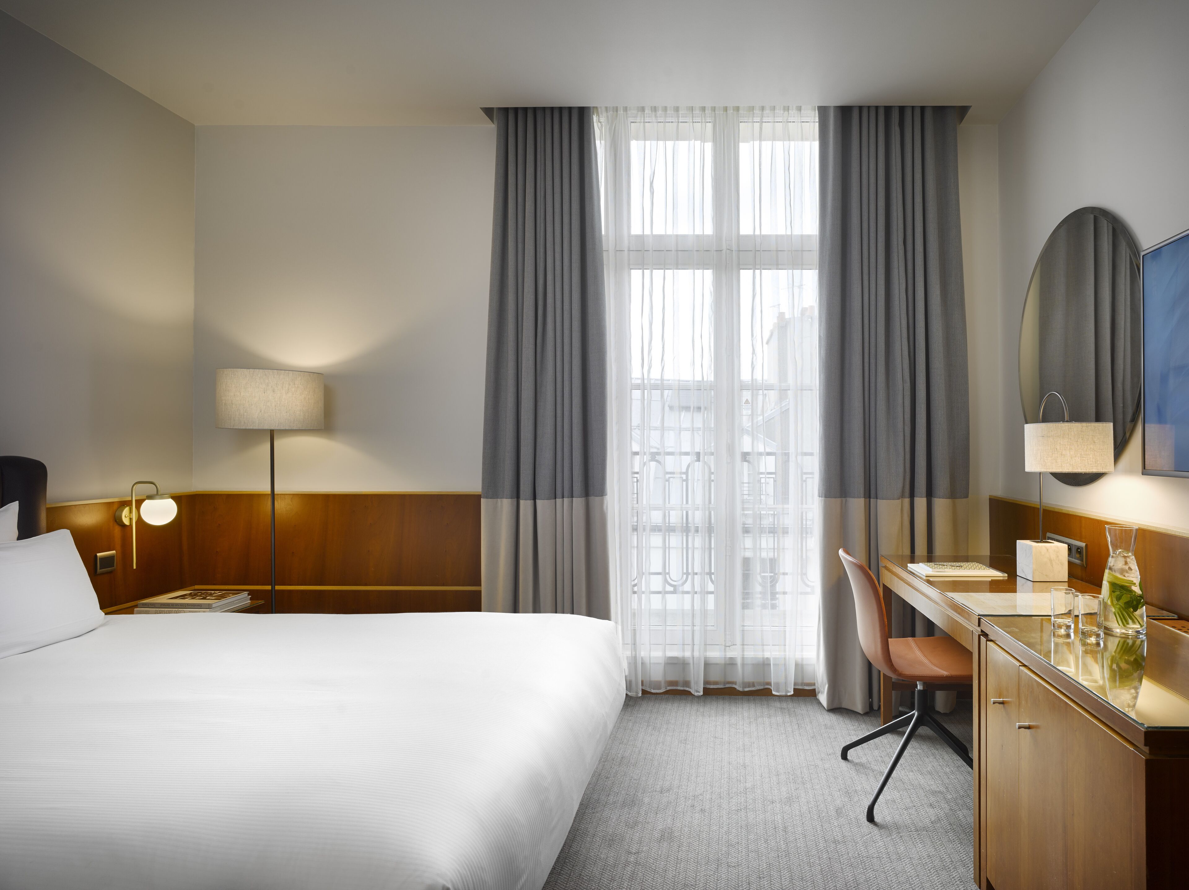 premium bedding, minibar, in-room safe, soundproofing