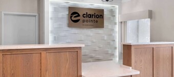 클라리온 포인트 매툰, 대학교 근처