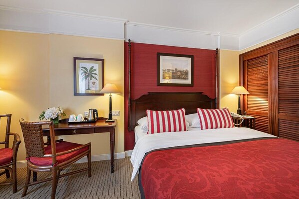 1 bedroom, minibar, in-room safe, desk