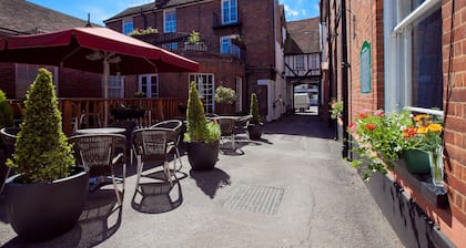 The Rose and Crown Hotel – Tonbridge