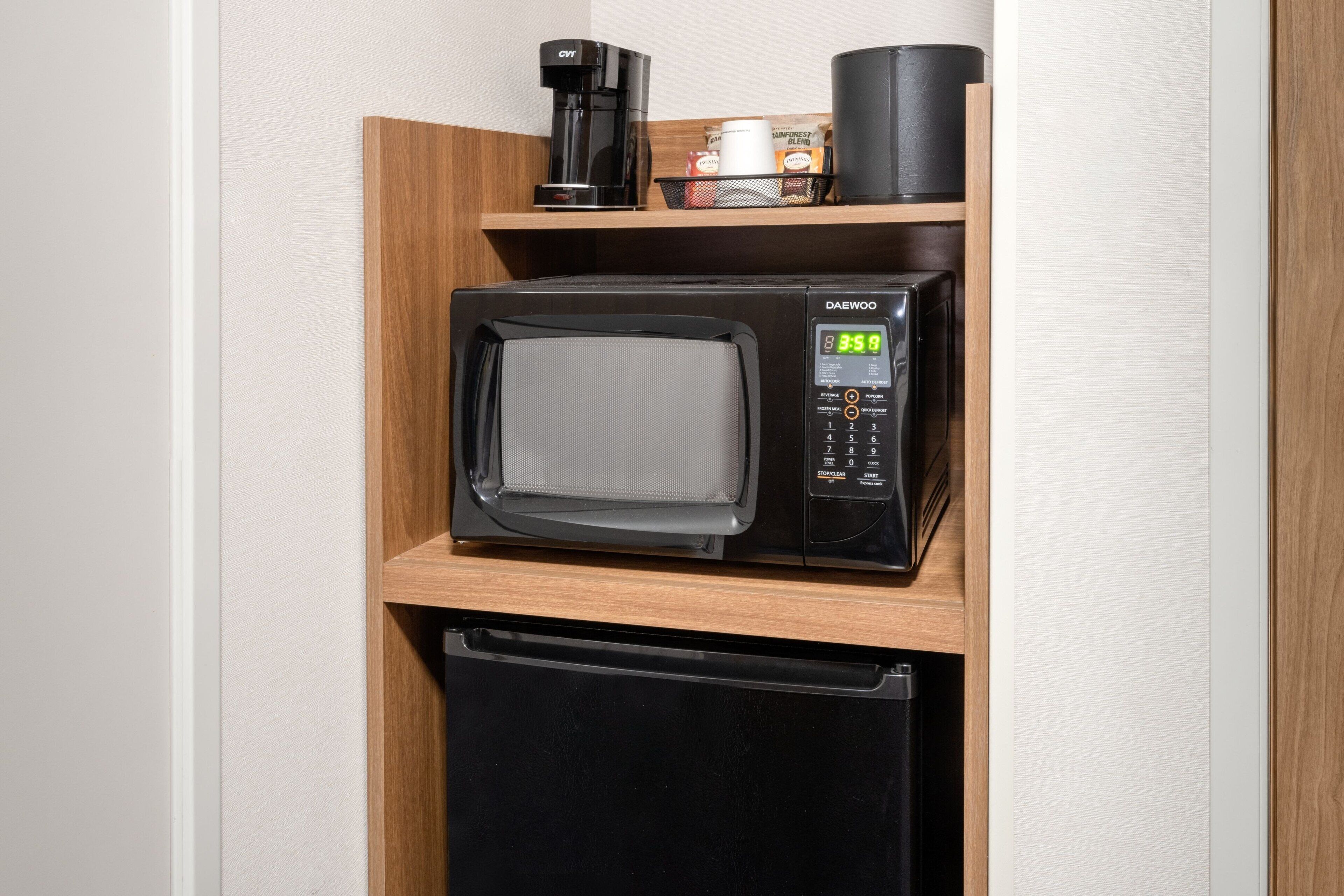 premium bedding, down duvets, pillow-top beds, desk