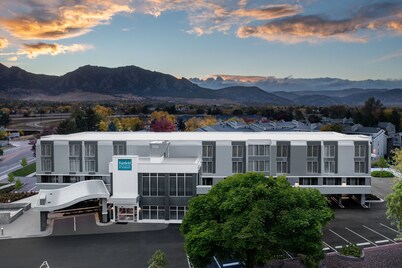 Fairfield Inn & Suites by Marriott Boulder