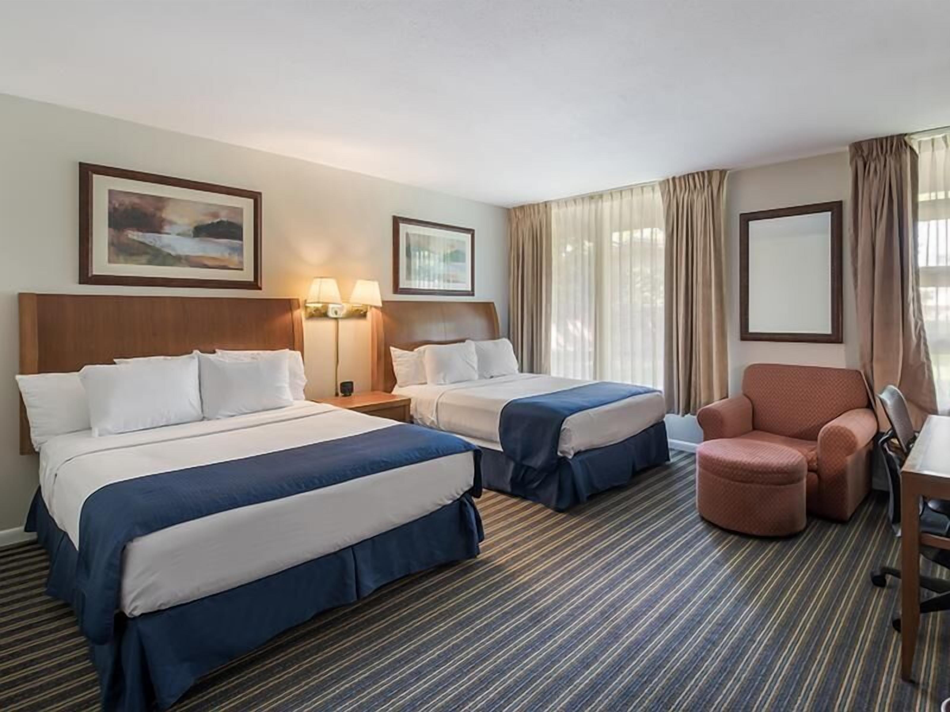 In-room safe, iron/ironing board, free cots/infant beds, rollaway beds
