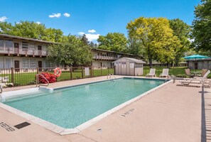 Seasonal outdoor pool