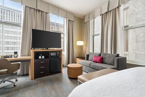 Room, 1 King Bed with Sofa bed | In-room safe, desk, laptop workspace, iron/ironing board - Hampton Inn & Suites New Orleans Downtown (French Qtr Area) (New Orleans)