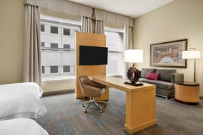 In-room safe, desk, laptop workspace, iron/ironing board - Hampton Inn & Suites New Orleans Downtown (French Qtr Area) (New Orleans)
