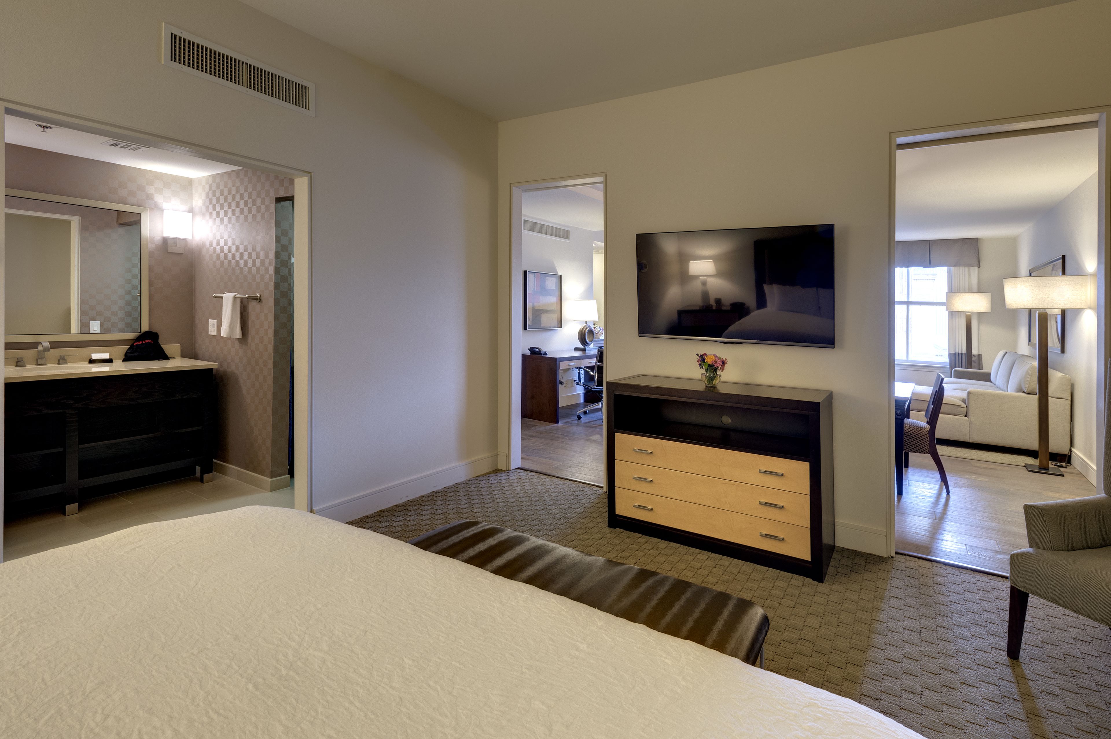 suite, 1 king bed with sofa bed | in-room safe, desk, laptop workspace, iron/ironing board