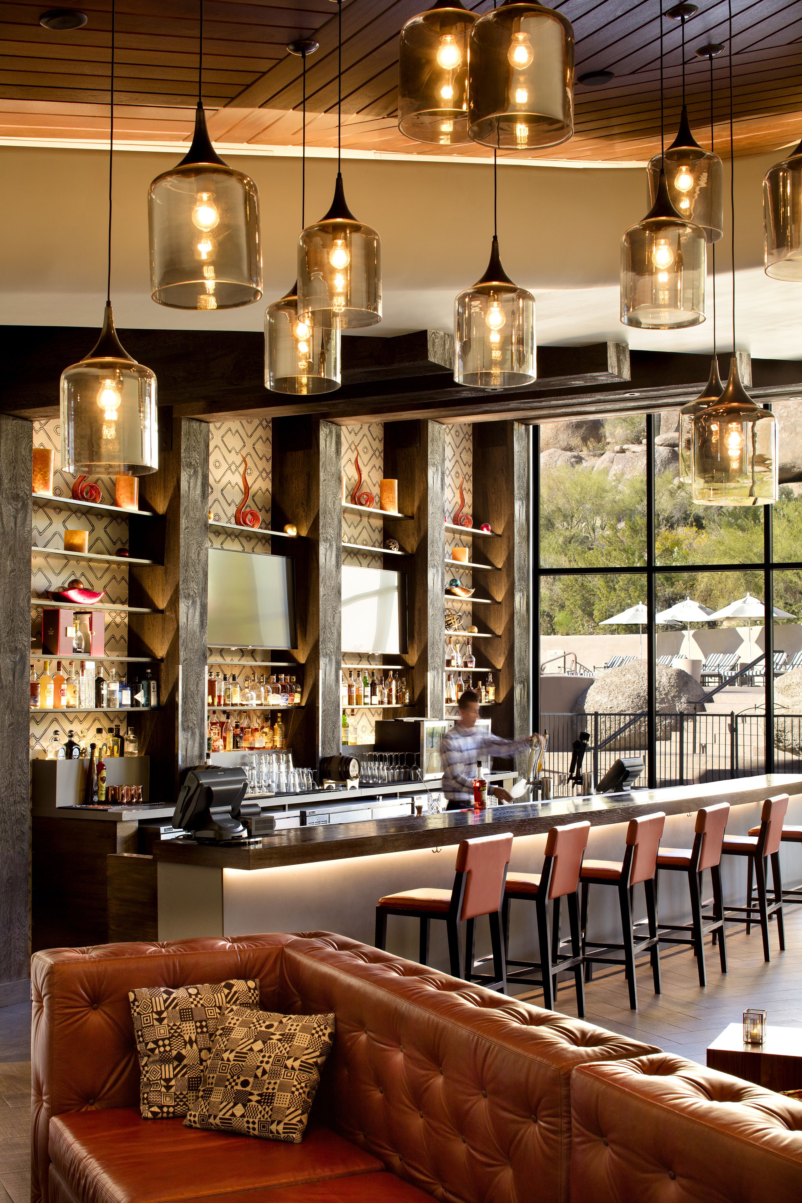 3 bars/lounges, poolside bar