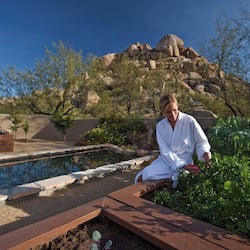 Couples treatment rooms, sauna, hot tub, steam room, body treatments