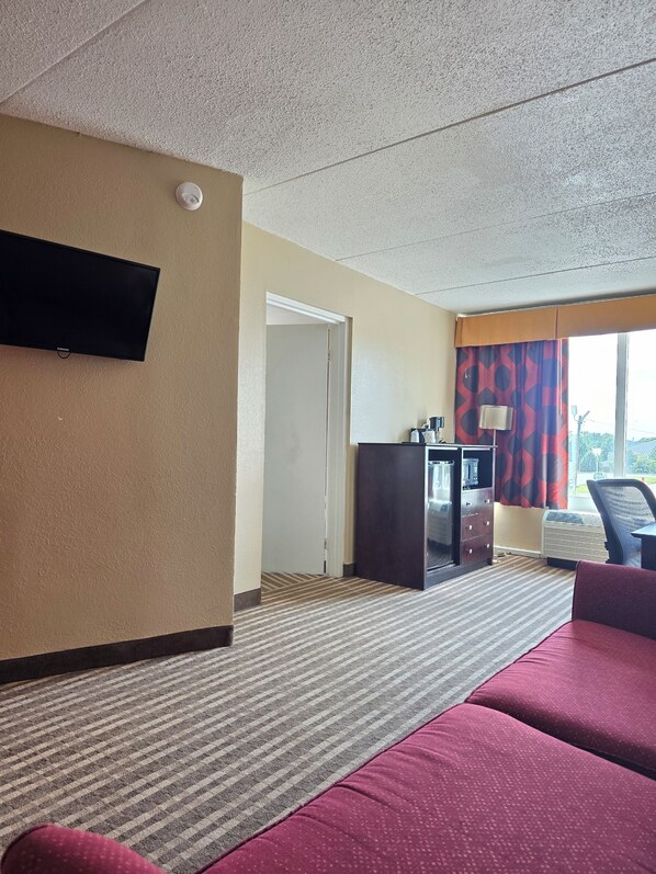 Premium Double Room, 2 Katil Kelamin (Double), Ensuite | Peralatan tempat tidur premium, tilam berlapik, peti besi dalam bilik 