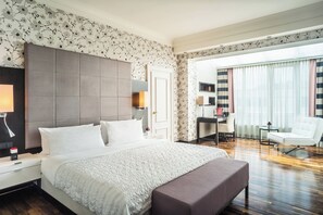 Suite, 1 Bedroom, City View