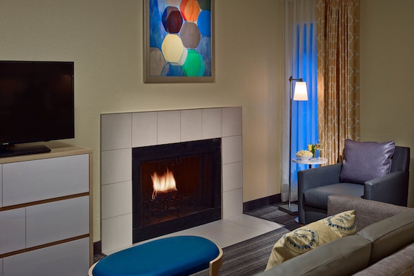 36-inch LCD TV with cable channels, TV