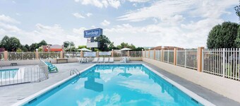 トラベロッジ バイ ウィンダム リッジウェイ マーティンズビル エリア