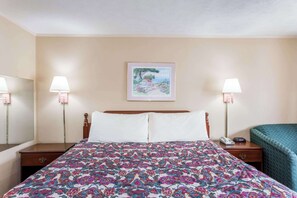 Desk, soundproofing, free cribs/infant beds, rollaway beds