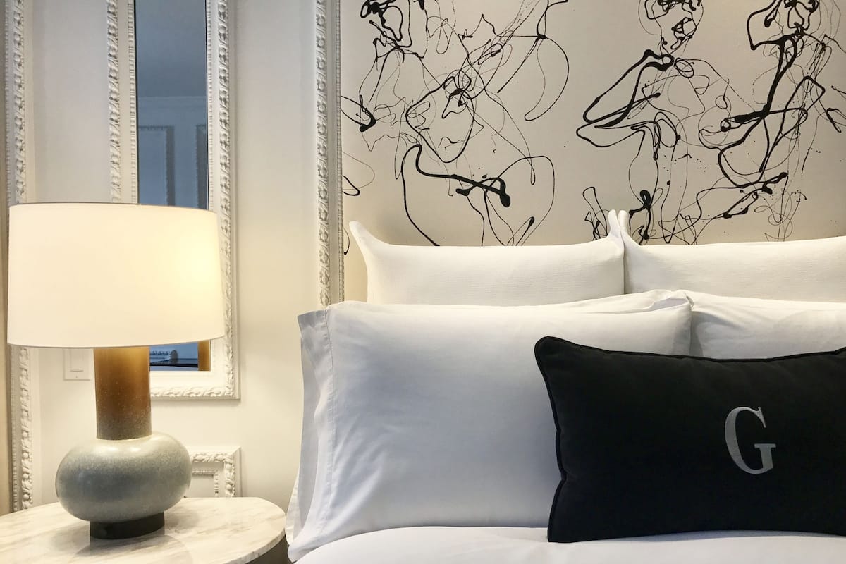 Egyptian cotton sheets, premium bedding, down comforters, pillowtop beds