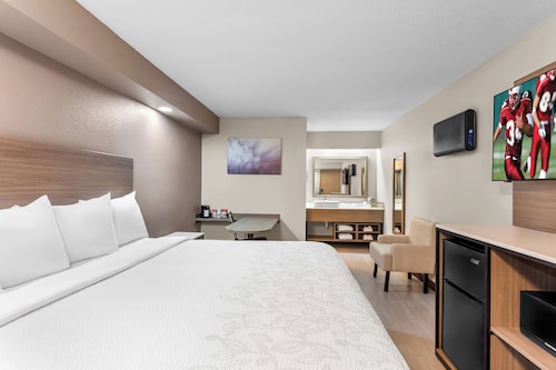 Red Roof Inn PLUS+ Chicago - Hoffman Estates