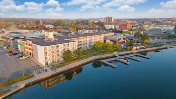 Holiday Inn Peterborough-Waterfront, ON by IHG