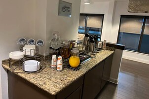 Desayuno continental incluido todos los días 