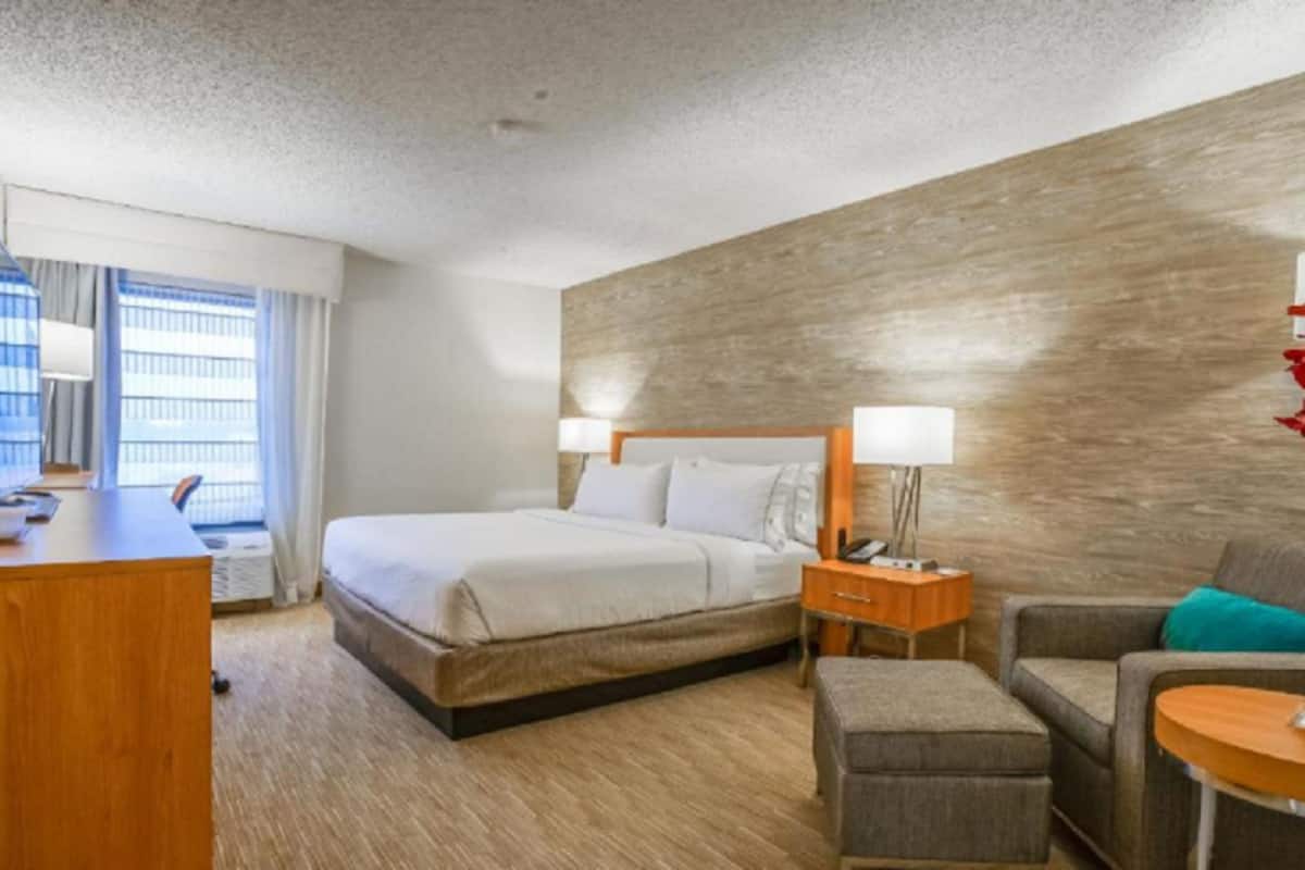 premium bedding, desk, iron/ironing board, free rollaway beds