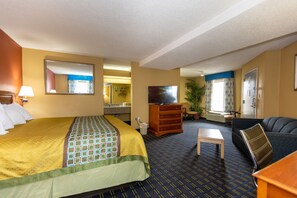 Studio Suite, 1 King Bed, Smoking | Desk, free WiFi, bed sheets