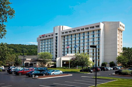 Westchester Marriott - Image 2