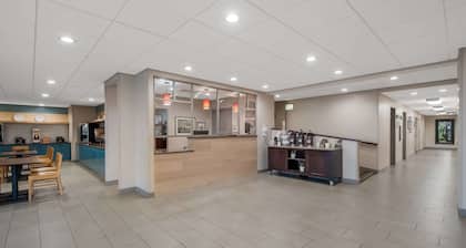 Country Inn & Suites by Radisson, Fredericksburg South (I-95), VA