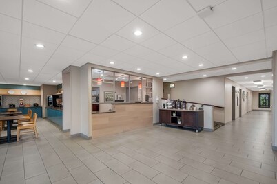 Country Inn & Suites by Radisson, Fredericksburg South (I-95), VA