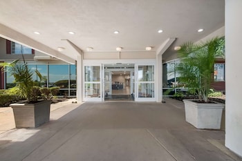 Country Inn & Suites by Radisson, Fredericksburg South (I-95), V