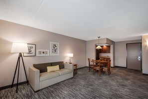 Room, 2 Queen Beds, Non Smoking, Kitchen (Extended Stay) | Hypo-allergenic bedding, pillow-top beds, desk, blackout curtains