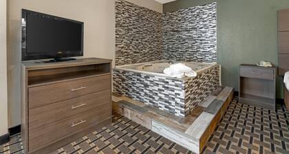 Quality Inn Mauston I-90