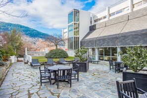 Exterior - Crowne Plaza Hotel Queenstown by IHG (Queenstown)