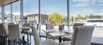 Crowne Plaza Hotel Queenstown by IHG