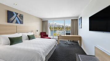 1 bedroom, minibar, in-room safe, desk